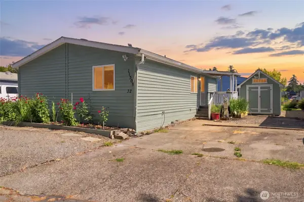 11509 20th Avenue Ct E #32, Tacoma, WA 98445
