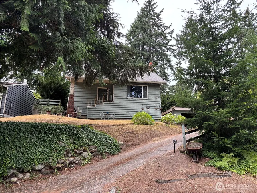 15739 Densmore Avenue N, Shoreline, WA 98133 - #2