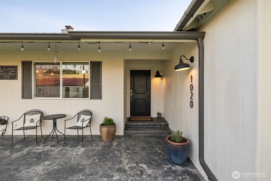 1020 S Van Sickle, East Wenatchee, WA 98802 - #3