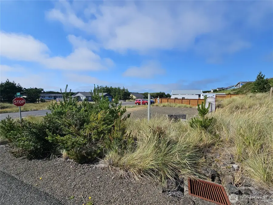 31712 I Street #2, Ocean Park, WA 98640 - #3