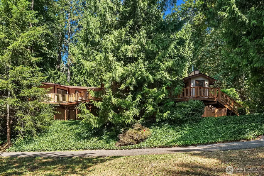 19510 SE May Valley Road, Issaquah, WA 98027 - #2