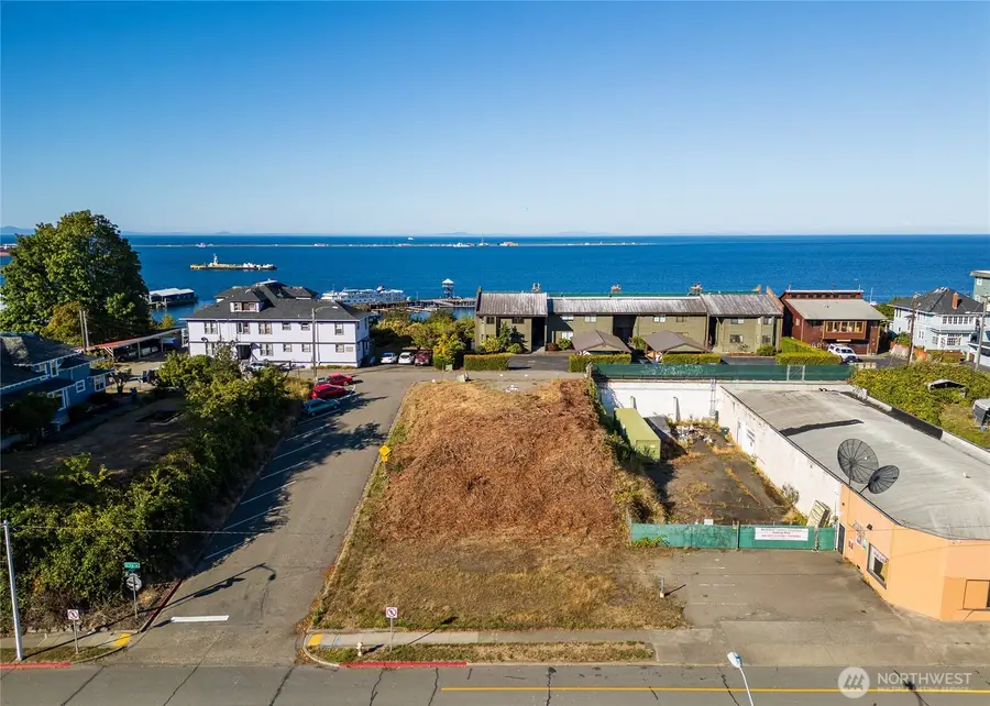 999 E 1st Street #10, Port Angeles, WA 98362 - #3