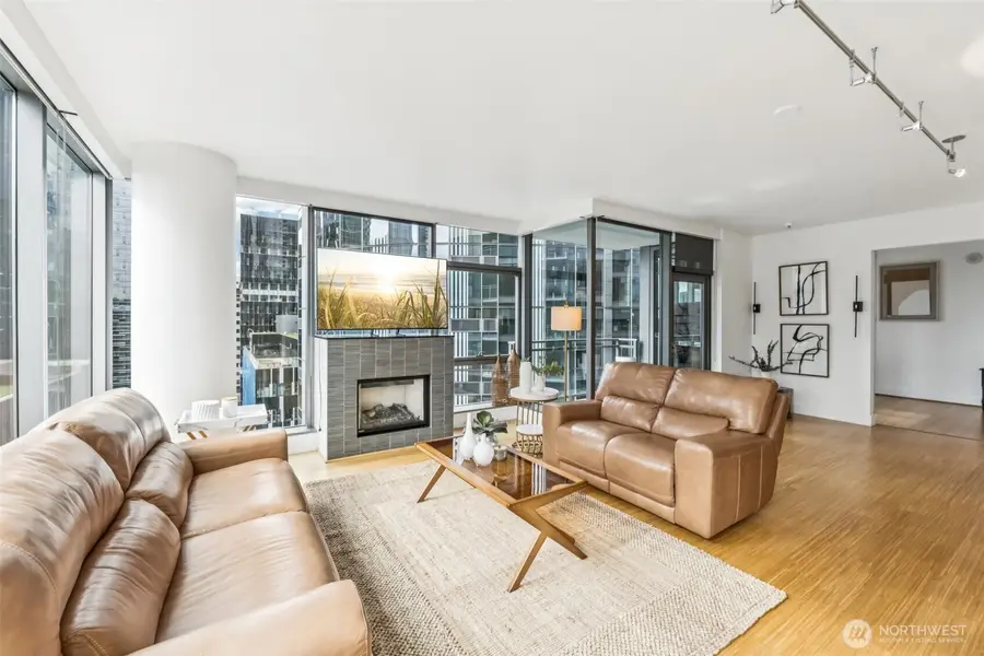 820 Blanchard Street #1507, Seattle, WA 98121 - #2