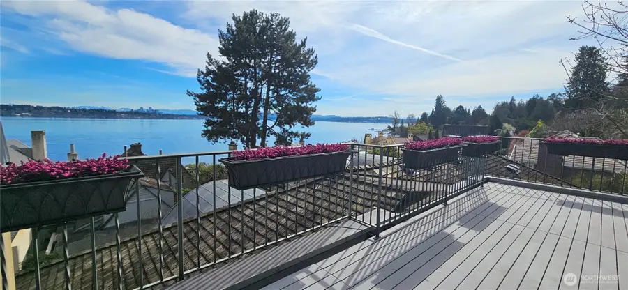 463 39th Avenue E, Seattle, WA 98112 - #2