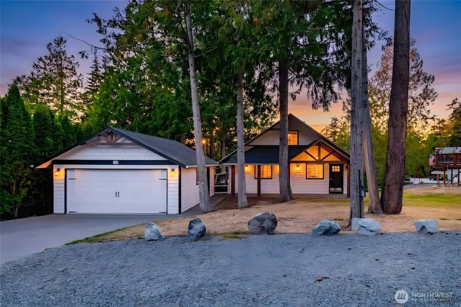 728 Tillamuk Drive, La Conner, WA 98257 - #2