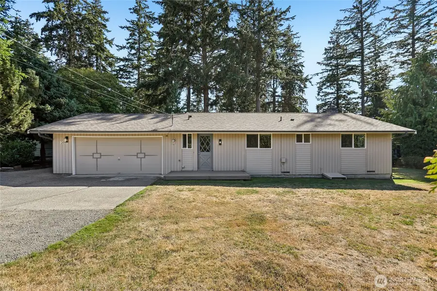 241 Mackenzie Drive, Camano Island, WA 98282 - #2
