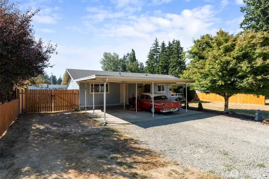 809 4th Avenue Ne, Chehalis, WA 98532 - #3