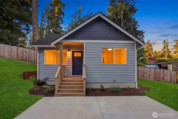 4338 Herring St, Langley, WA 98260