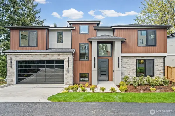 16036 SE 44th Court, Bellevue, WA 98006