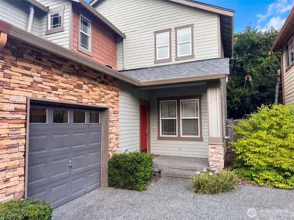 10769 221st Lane Ne, Redmond, WA 98053