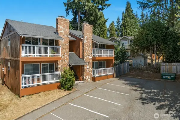 10016 NE 117th Court, Kirkland, WA 98034