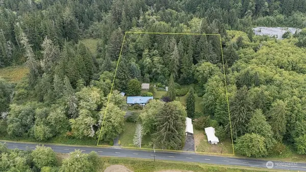 3192 Clearwater Road, Forks, WA 98331
