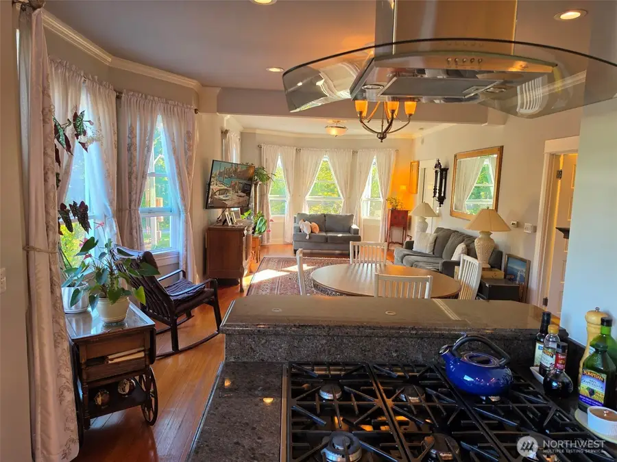 7652 E Green Lake Drive N, Seattle, WA 98103 - #3