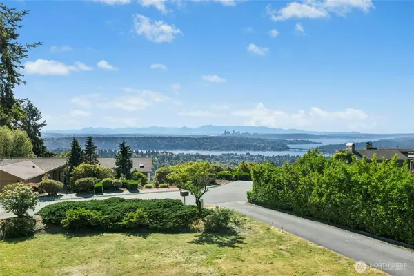 4736 Somerset Xxx Lot Avenue Se, Bellevue, WA 98006