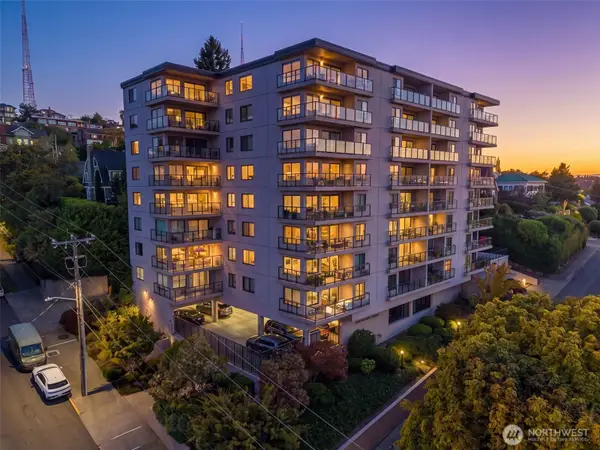 100 Ward Street #303, Seattle, WA 98109