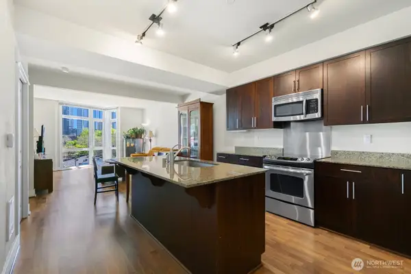 699 John Street #516, Seattle, WA 98109