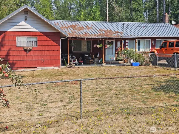 283 Middle Fork Road, Chehalis, WA 98532
