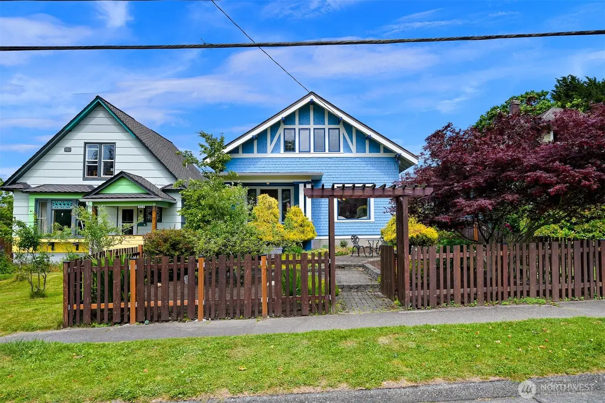 905 E Maple Street, Bellingham, WA 98225 - #1