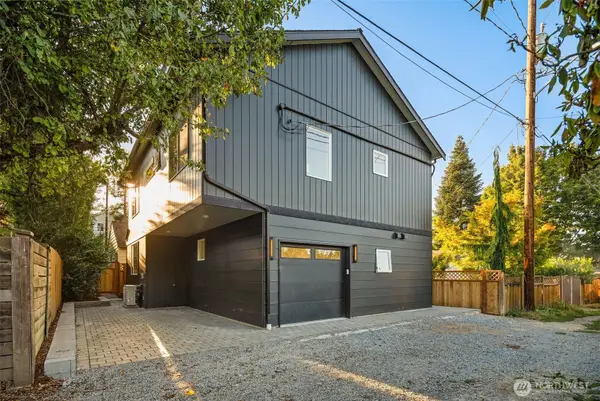 8148 13th Avenue Sw, Seattle, WA 98106