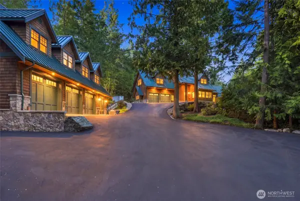 6887 Lakewood Park Lane, Anacortes, WA 98221