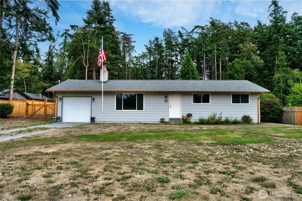 1808 Wellington Drive, Oak Harbor, WA 98277 - #1