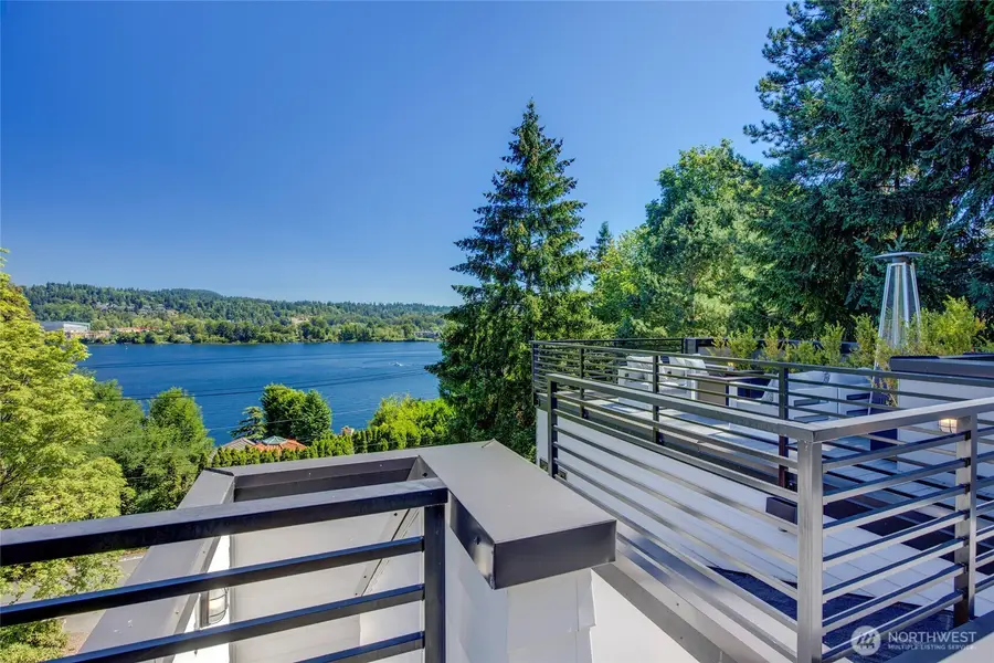 7429 E Mercer Way, Mercer Island, WA 98040 - #2