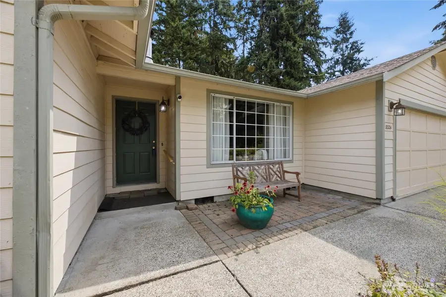 8324 Lake Forest Drive Se, Olympia, WA 98503 - #2