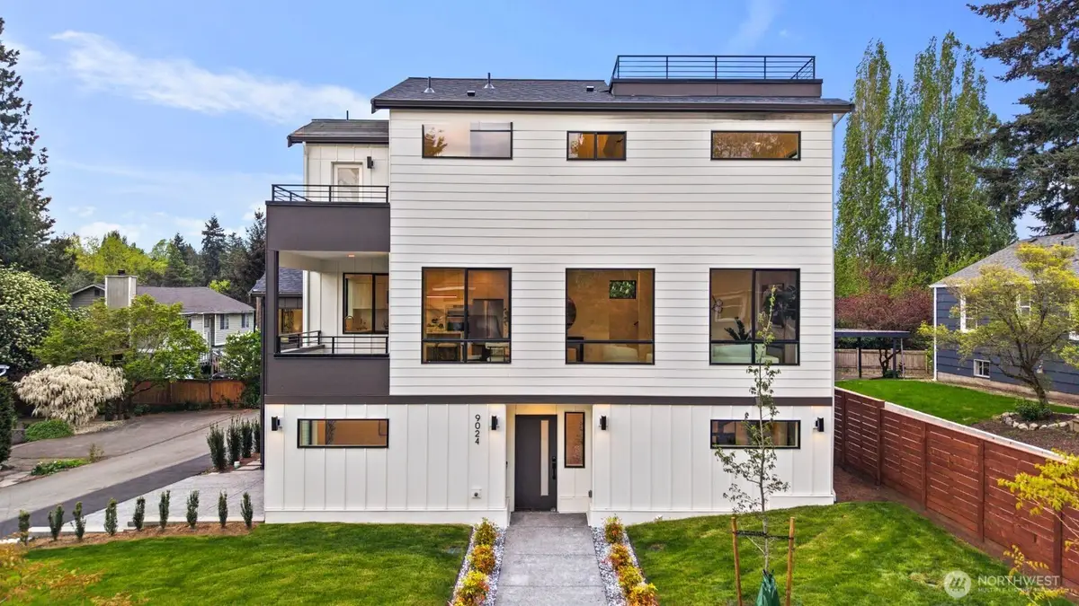 9024 Corliss Avenue N, Seattle, WA 98103 - #1