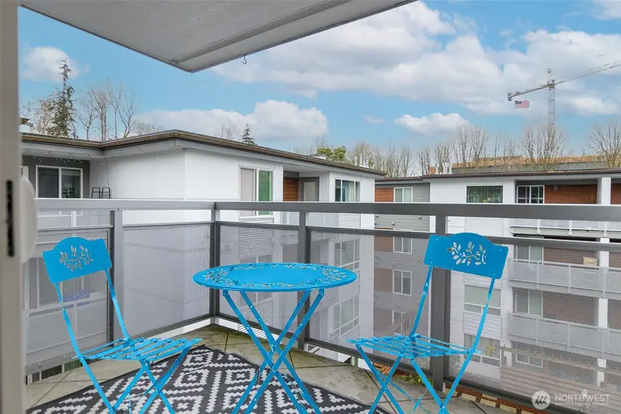10501 8th Avenue Ne #406, Seattle, WA 98125 - #3