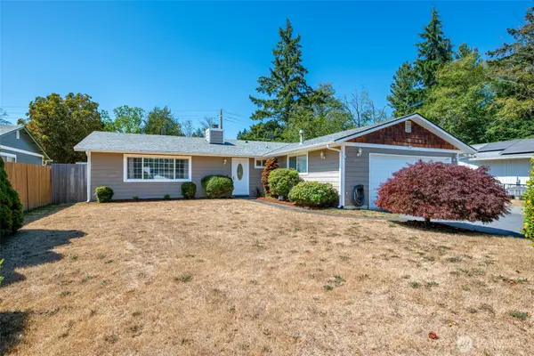 6779 Troy Lane Ne, Bremerton, WA 98311
