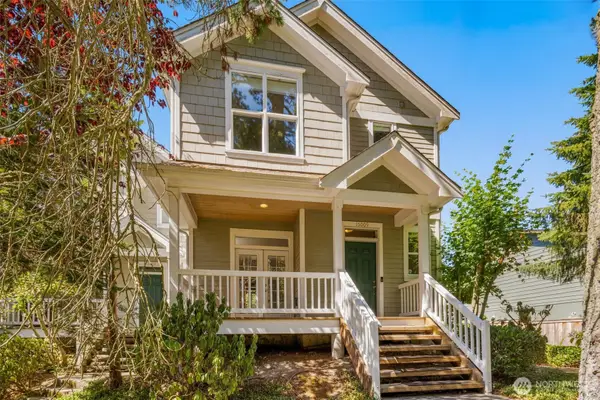 15009 Westminster Way N, Seattle, WA 98133