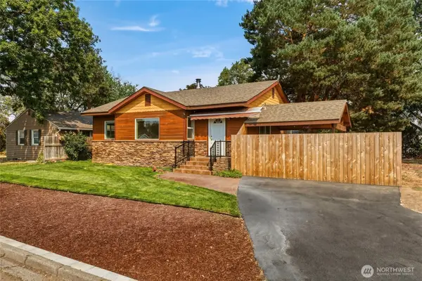 1707 J Street, Walla Walla, WA 99362