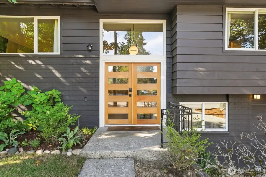 20417 55th Place Ne, Lake Forest Park, WA 98155 - #3