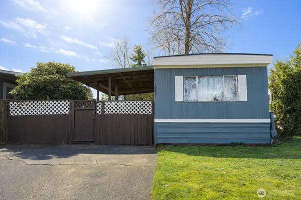10831 SE 226th Street, Kent, WA 98031