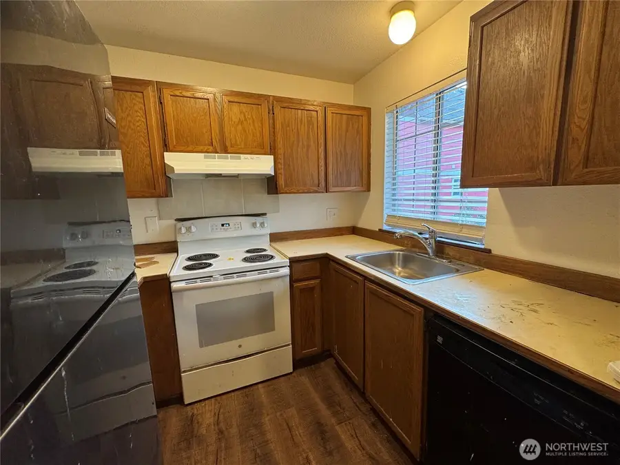 1915 E Spruce Street #A, Seattle, WA 98122 - #3