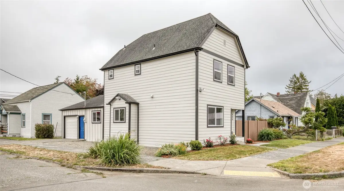 800 E Market Street, Aberdeen, WA 98520 - #1