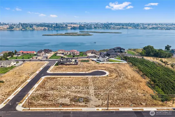 3198 W Lakeside Drive #1, Moses Lake, WA 98837