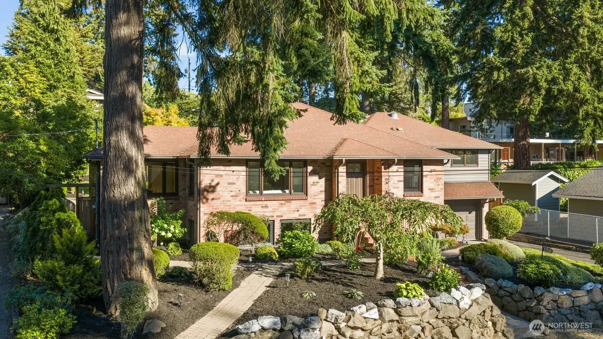 15108 24th Avenue Sw, Burien, WA 98166 - #1
