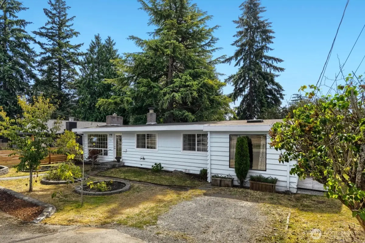 3707 SW 105th Street, Seattle, WA 98146 - #1