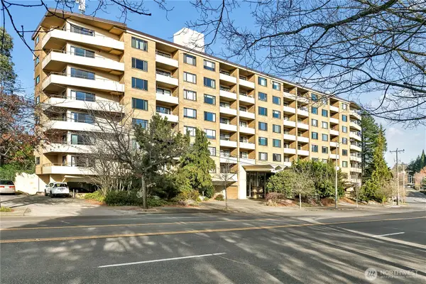 4545 Sand Point Way Ne #207, Seattle, WA 98105