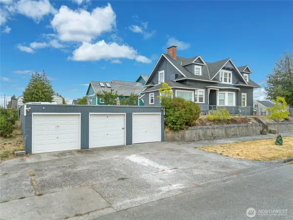 1522 S M Street, Tacoma, WA 98405