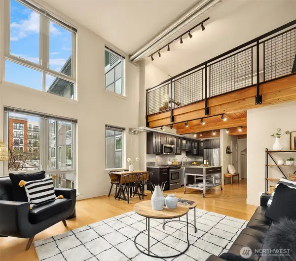 530 Broadway E #236, Seattle, WA 98102