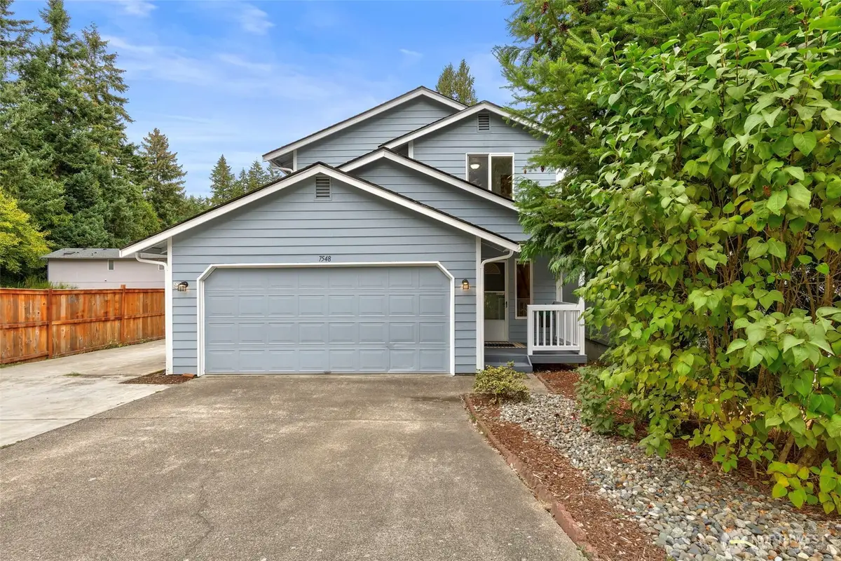 7548 Carnival Place Nw, Bremerton, WA 98311 - #1