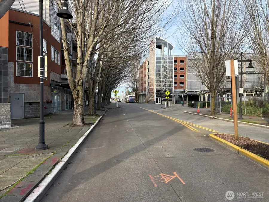 225 Logan Avenue S #111, Renton, WA 98057 - #2