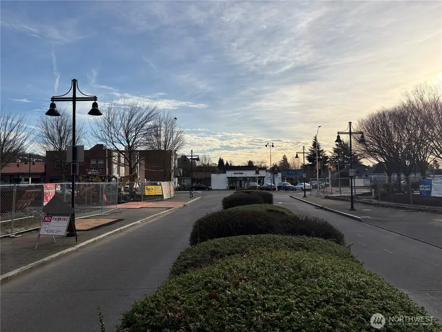 225 Logan Avenue S #111, Renton, WA 98057 - #3