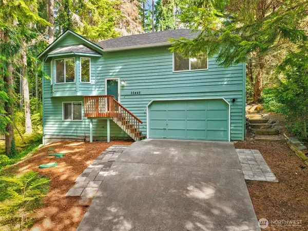 22445 Sunridge Way Ne, Poulsbo, WA 98370