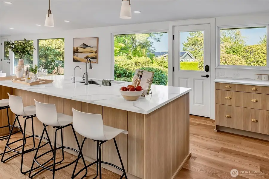 2434 73rd Avenue Se, Mercer Island, WA 98040 - #3