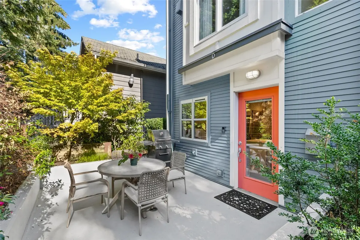 300 26th Avenue E #D, Seattle, WA 98112 - #1