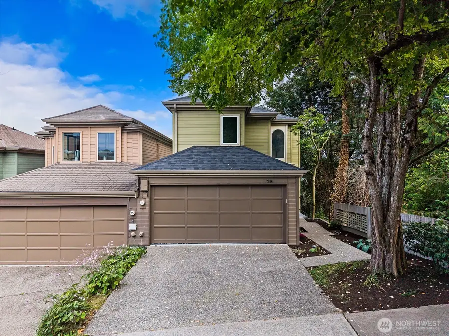 218 31st Ave S, Seattle, WA 98144 - #2