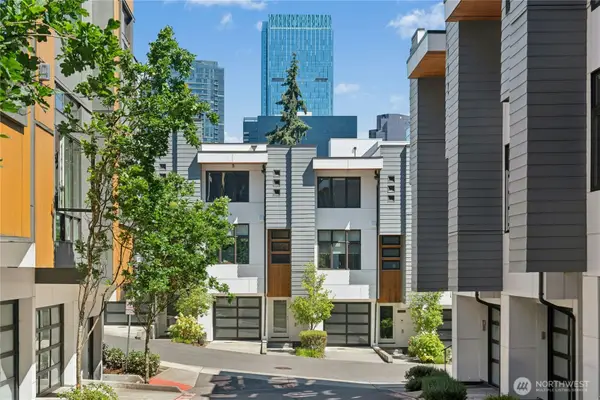 10762 SE 1st Drive #22, Bellevue, WA 98004